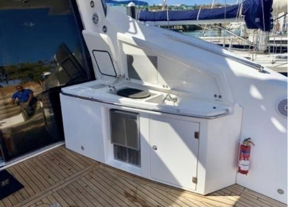 2008 SUNSEEKER PREDATOR 72 